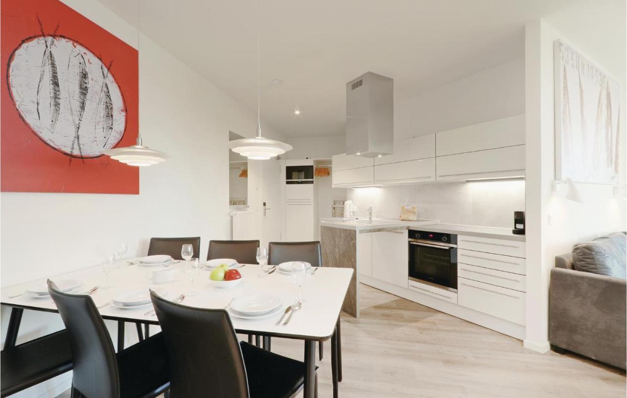 Lovely Apartment In Luebeck Travemuende With Sauna Exterior photo